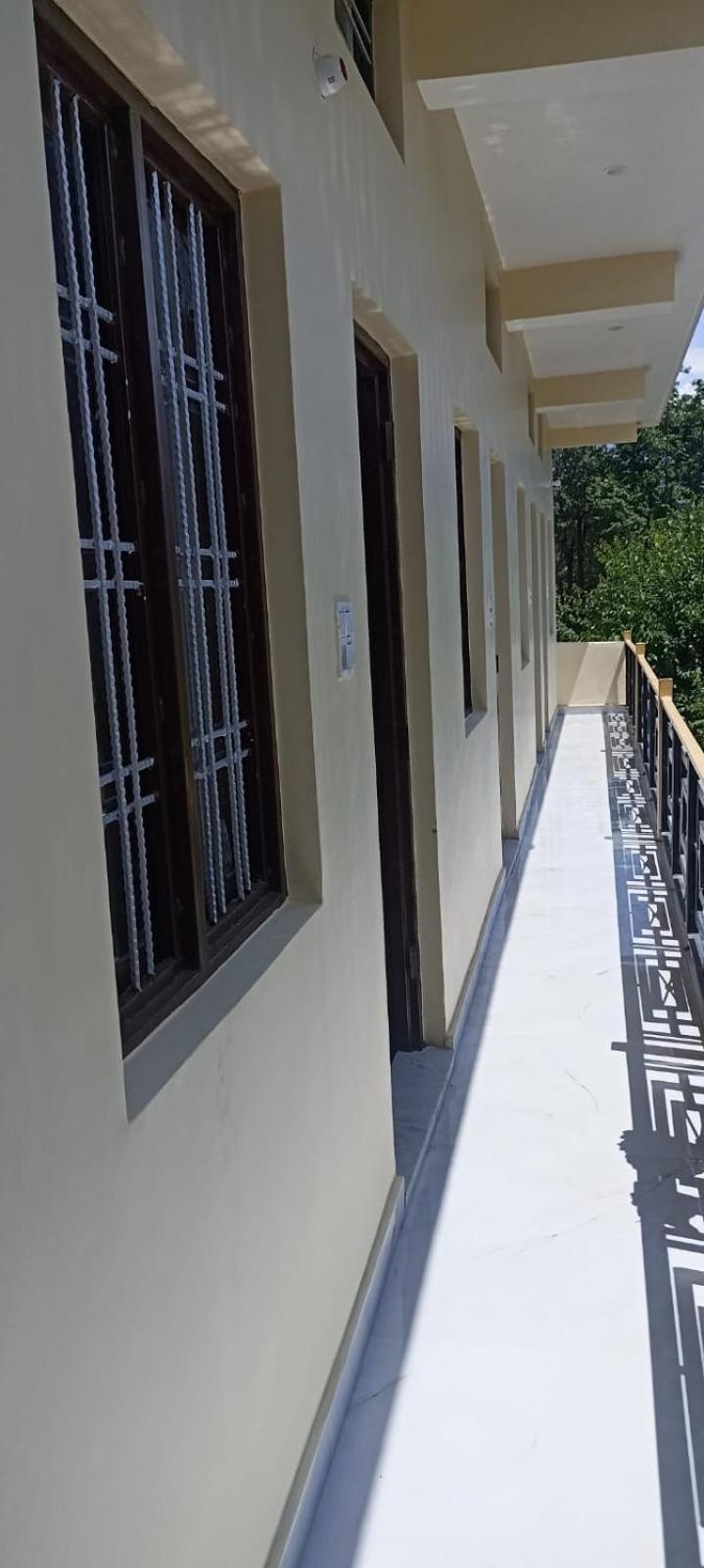 Hotel Narayana Residency Gupta Kashi Экстерьер фото